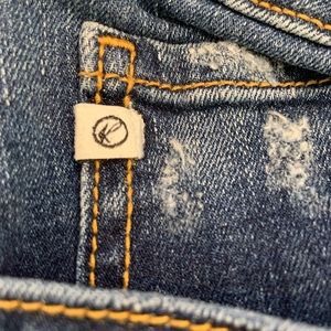 KanCan Distressed Skinny Jeans